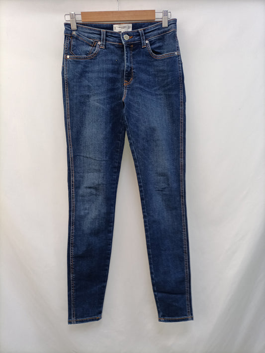 MANGO. Pantalón clásico denim T.36