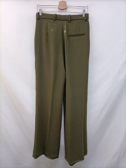 MANGO. Pantalón ancho verde T.36 (TARA)