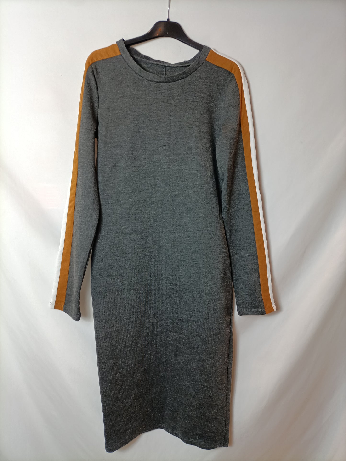 OTRAS. Vestido midi gris rayas T.u(s)