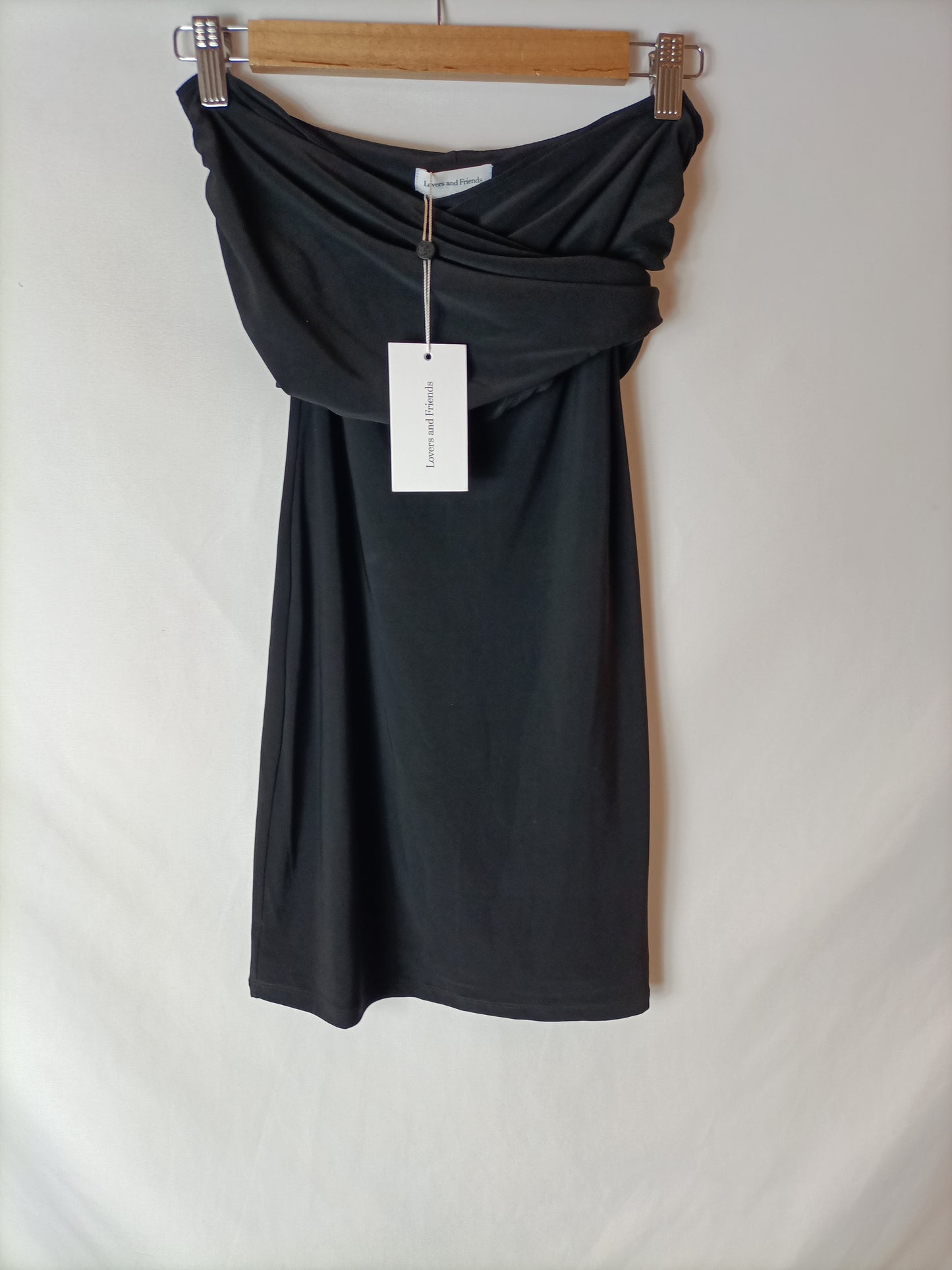 LOVERS&FRIENDS. Vestido negro licra T.s