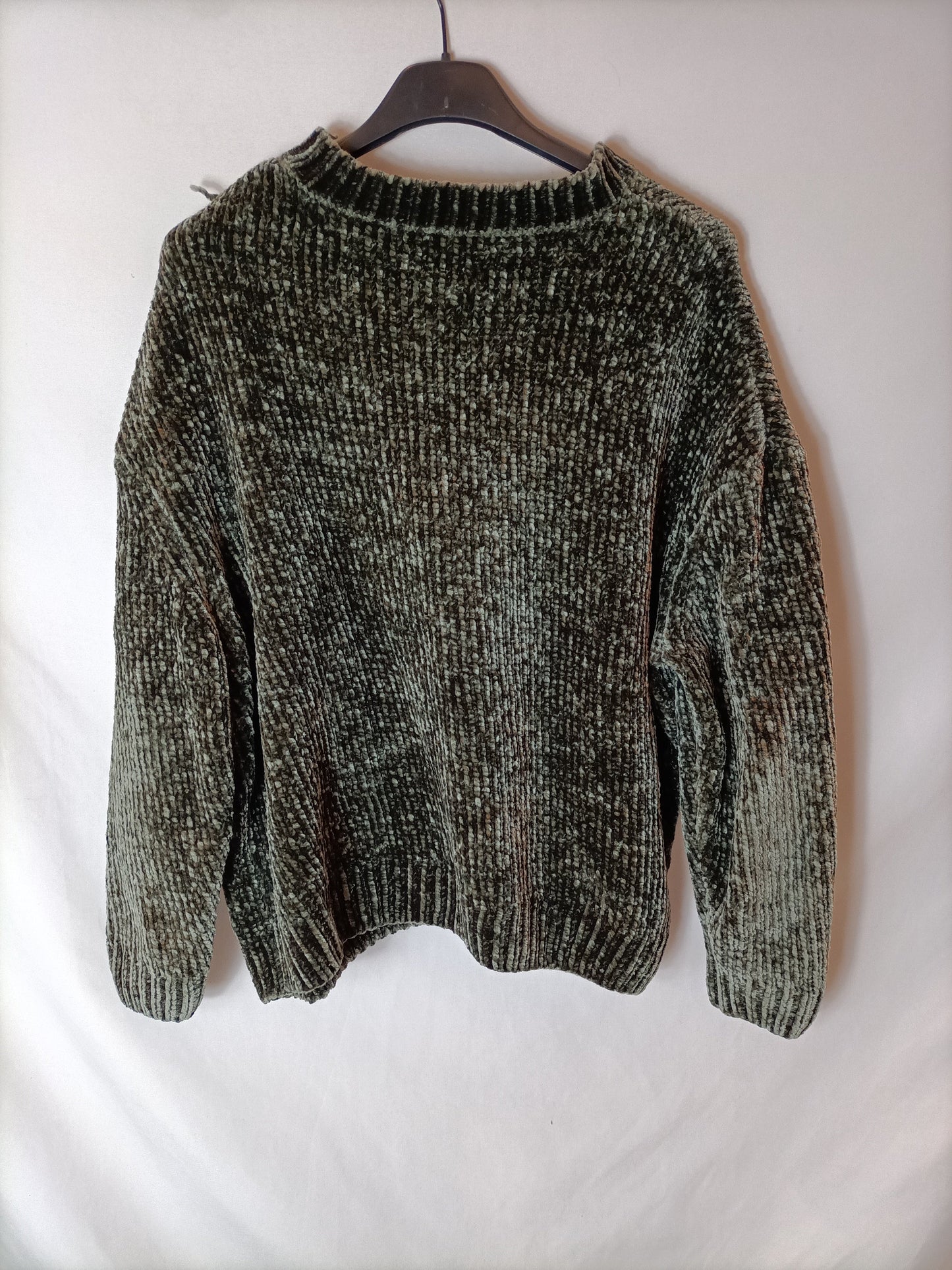 PULL&BEAR. Jersey verde aterciopelado T.s