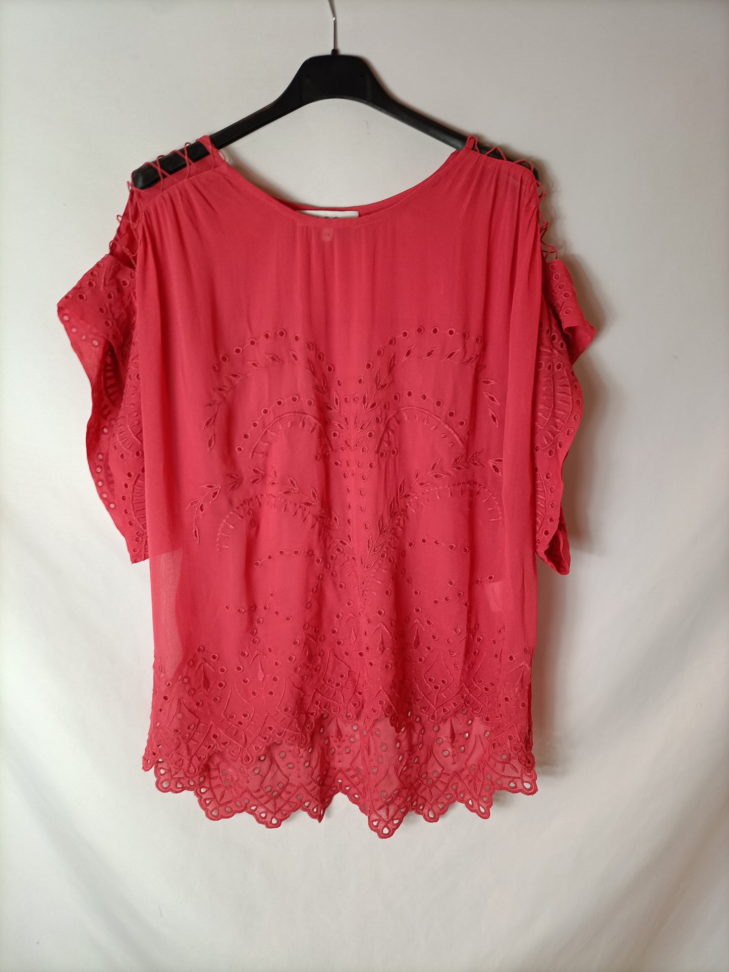 IRO. Blusa coral troqueladas T.34