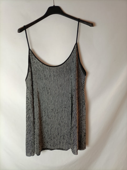 ZARA. Top rayas negro y plateado T.m