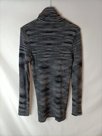 MISSONI. Jersey canalé cuello vuelto. T 46 ( L/XL)