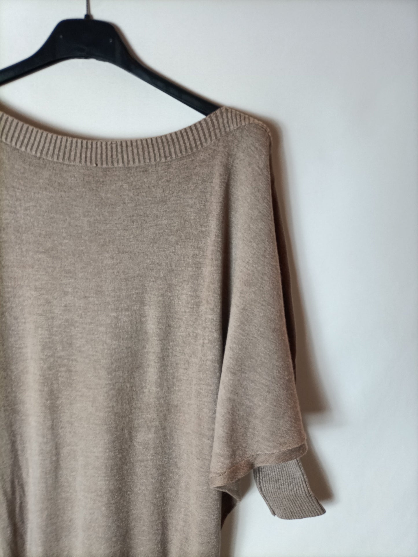 OTRAS. Jersey beige mangas T.u(s)