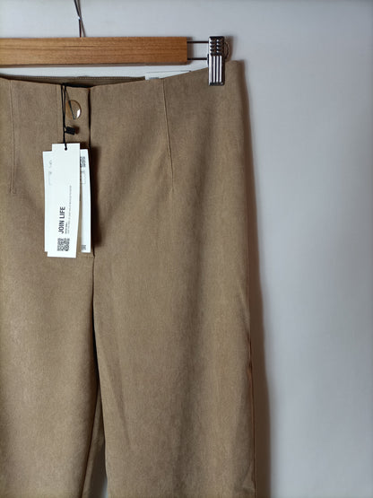 ZARA. Legging textura beige oscuro. T M