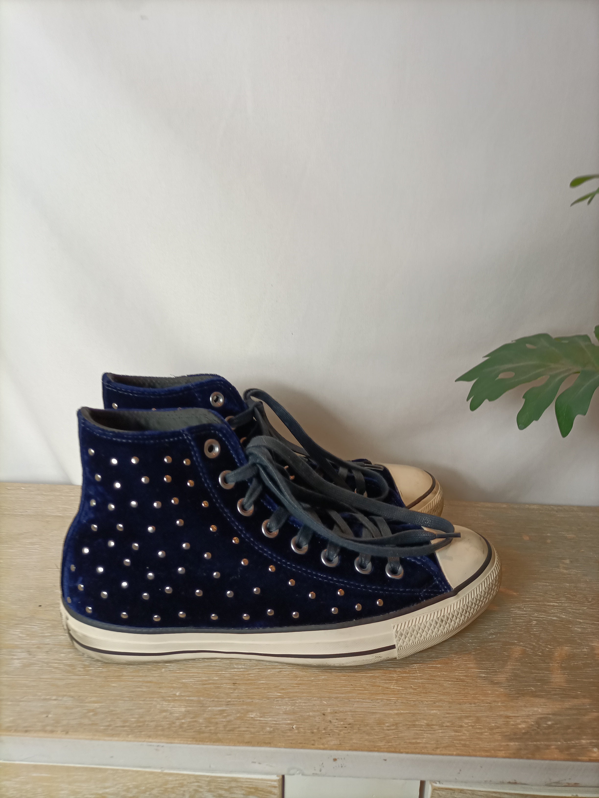 Converse tachuelas best sale