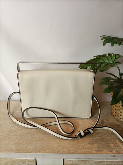 ZARA. Bolso beige crudo