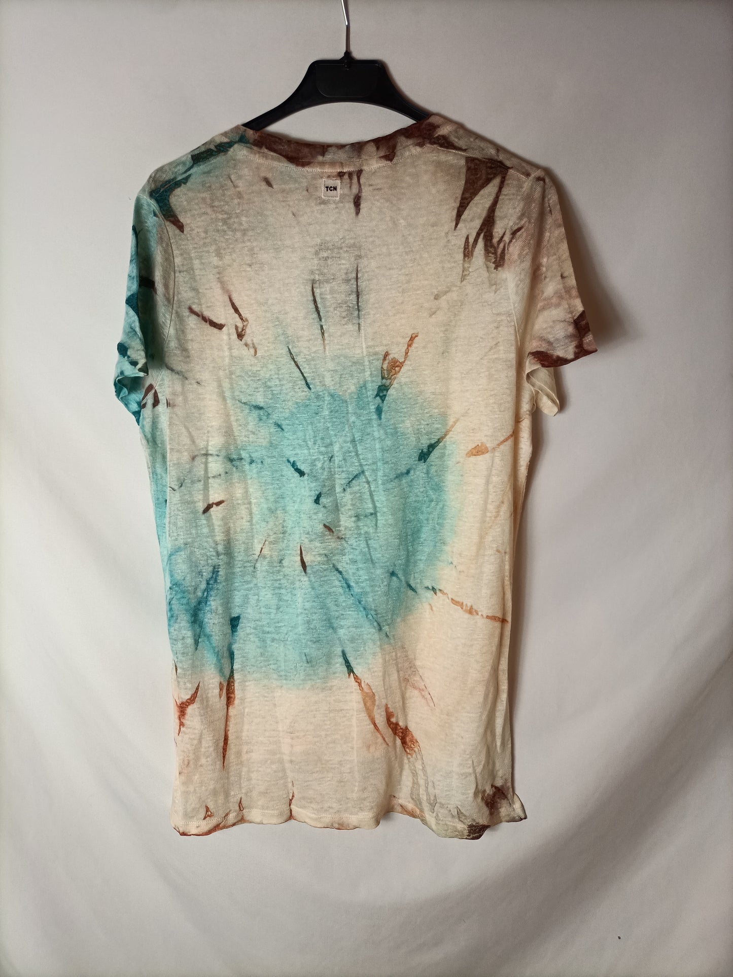 TCN. Camiseta tie dye  rosas y azules T.s