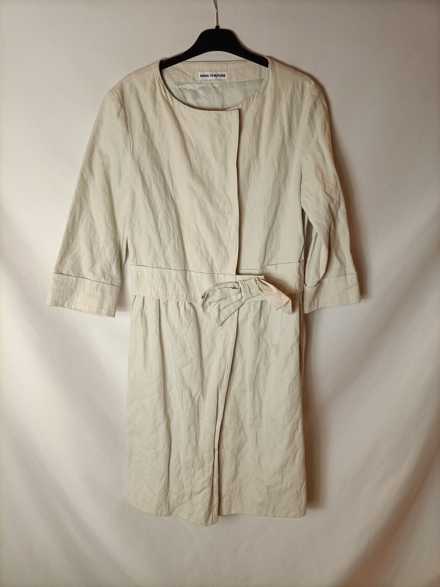 ANGEL SCHLESSER. Gabardina manga 3/4 beige. T S