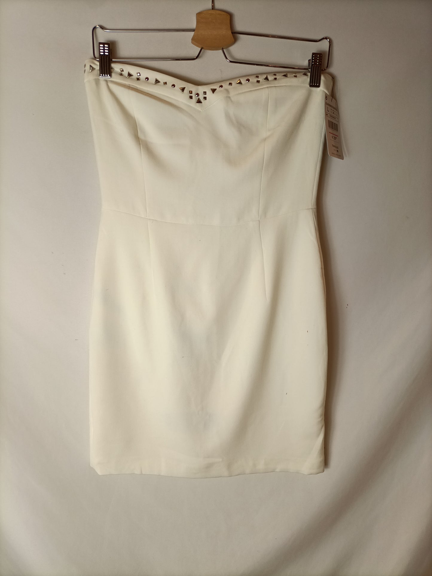 ZARA. Vestido blanco tachuelas T.l