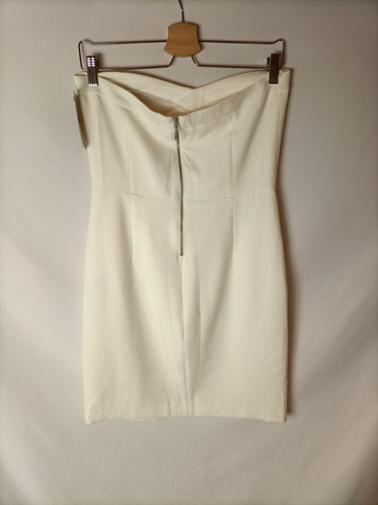 ZARA. Vestido blanco tachuelas T.l