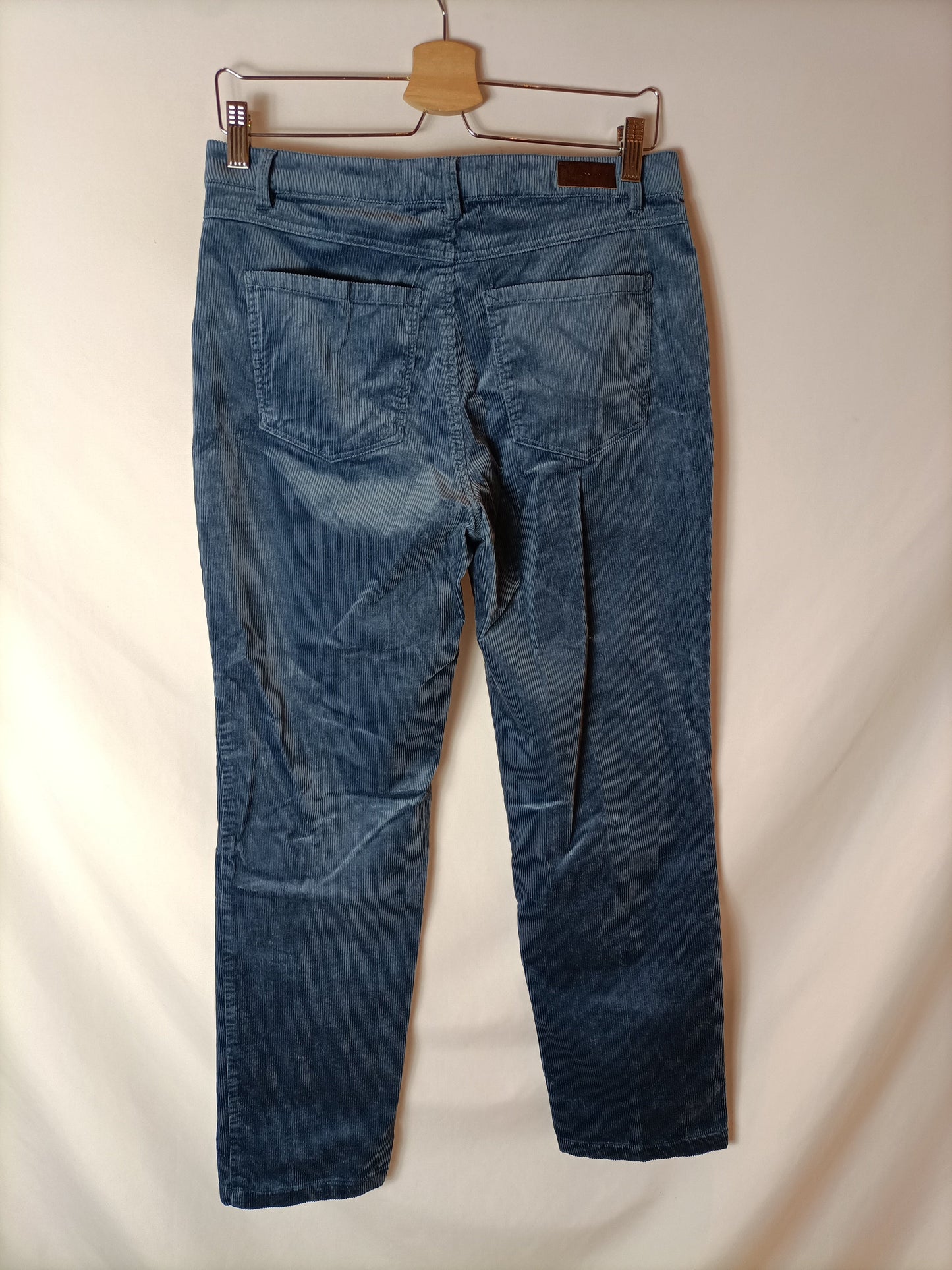 LLOYD´S. Pantalones rectos pana azul. T 40