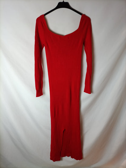 VEZAVENA. Vestido midi acanalado rojo. T S