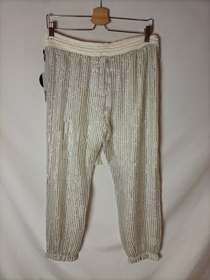 AMUSE SOCIETY. Pantalones blancos lentejuelas. T M