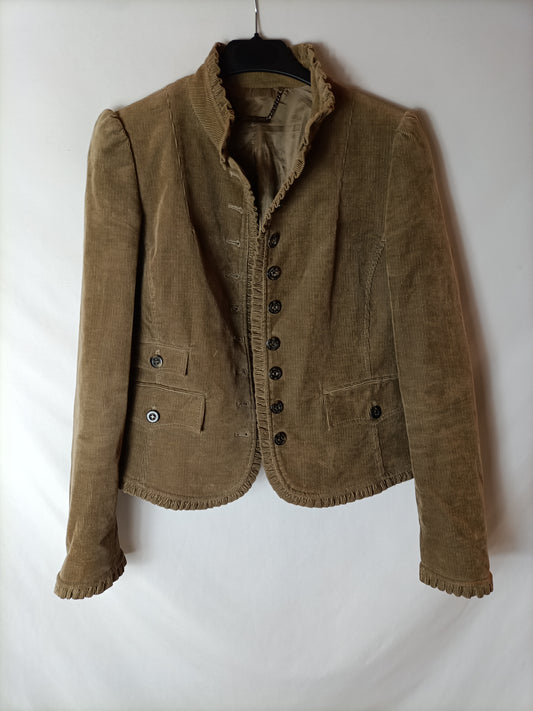 PEDRO DEL HIERRO. Chaqueta micropana volante. T 40 (38)