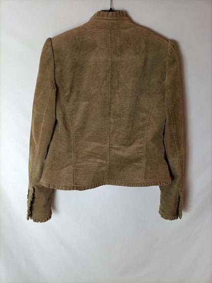 PEDRO DEL HIERRO. Chaqueta micropana volante. T 40 (38)