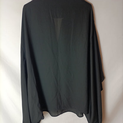 LUG VON SIGA. Blusa negra efecto túnica. T 40