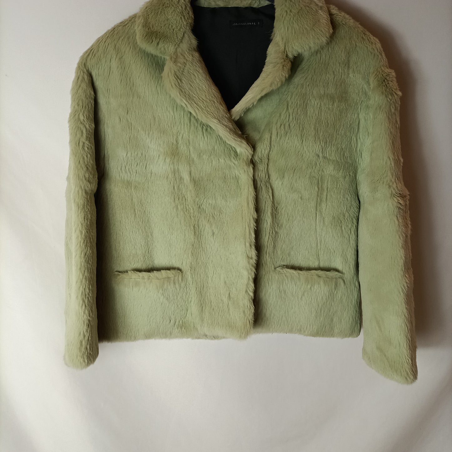 MINIMIL. Chaqueta pelo verde claro. T M