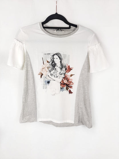 STRADIVARIUS. Camiseta doble textura dibujo T.m