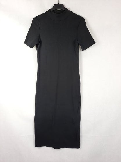 ZARA. Vestido mini negro canalé T.m