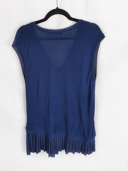 VIOLETA BY MANGO. Camiseta talla S