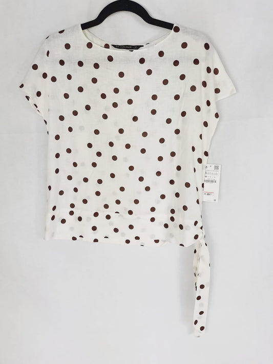 ZARA. Blusa lunares talla XS