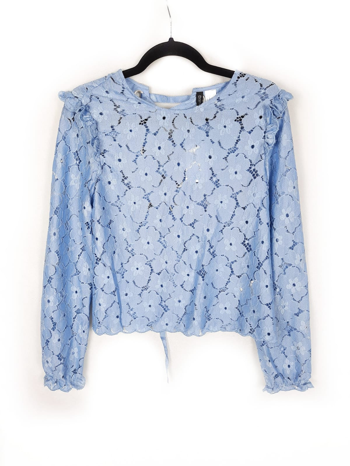 H&M. Blusa croché T. 38