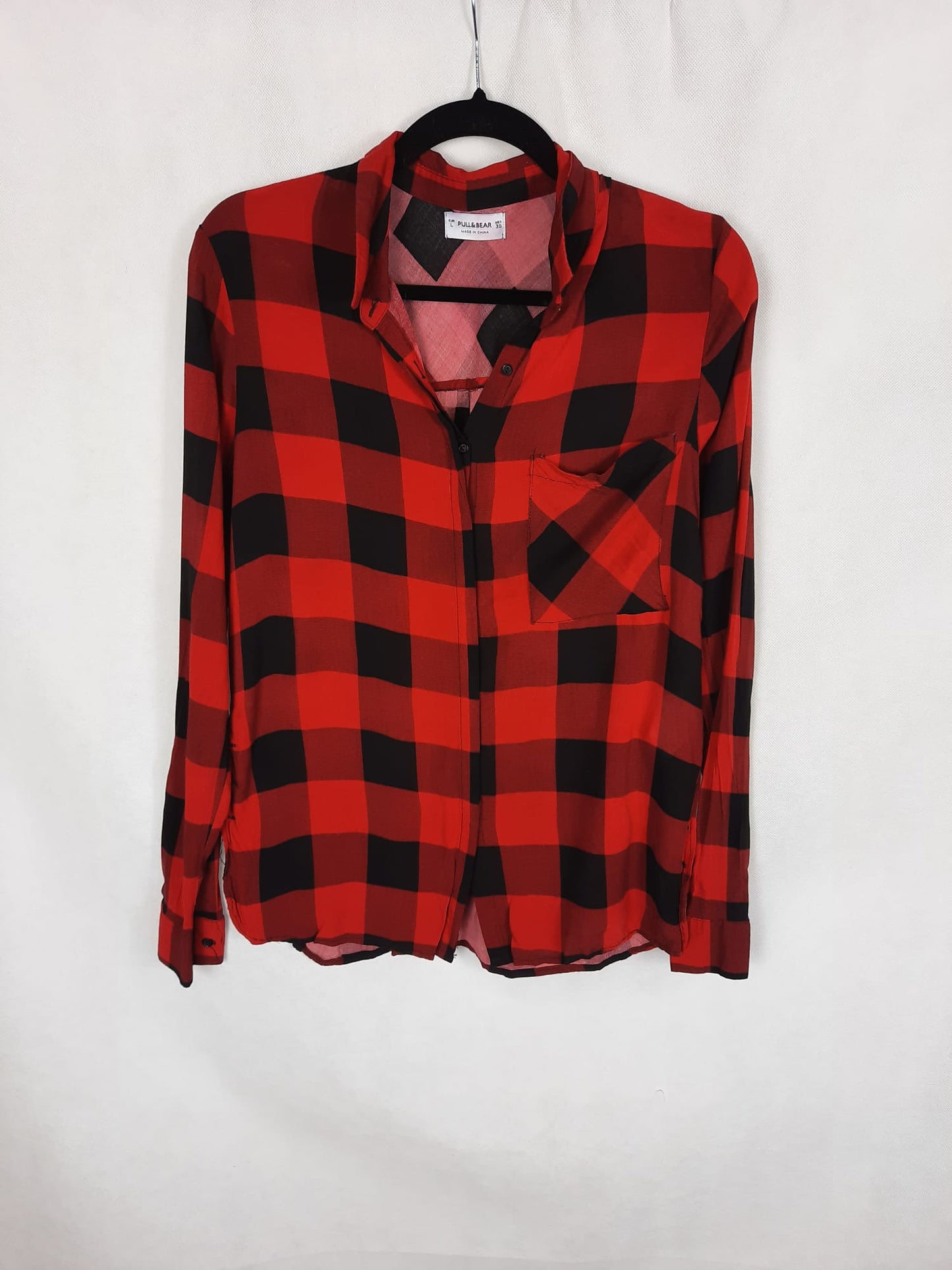 PULL&BEAR. Blusa cuadros T.L