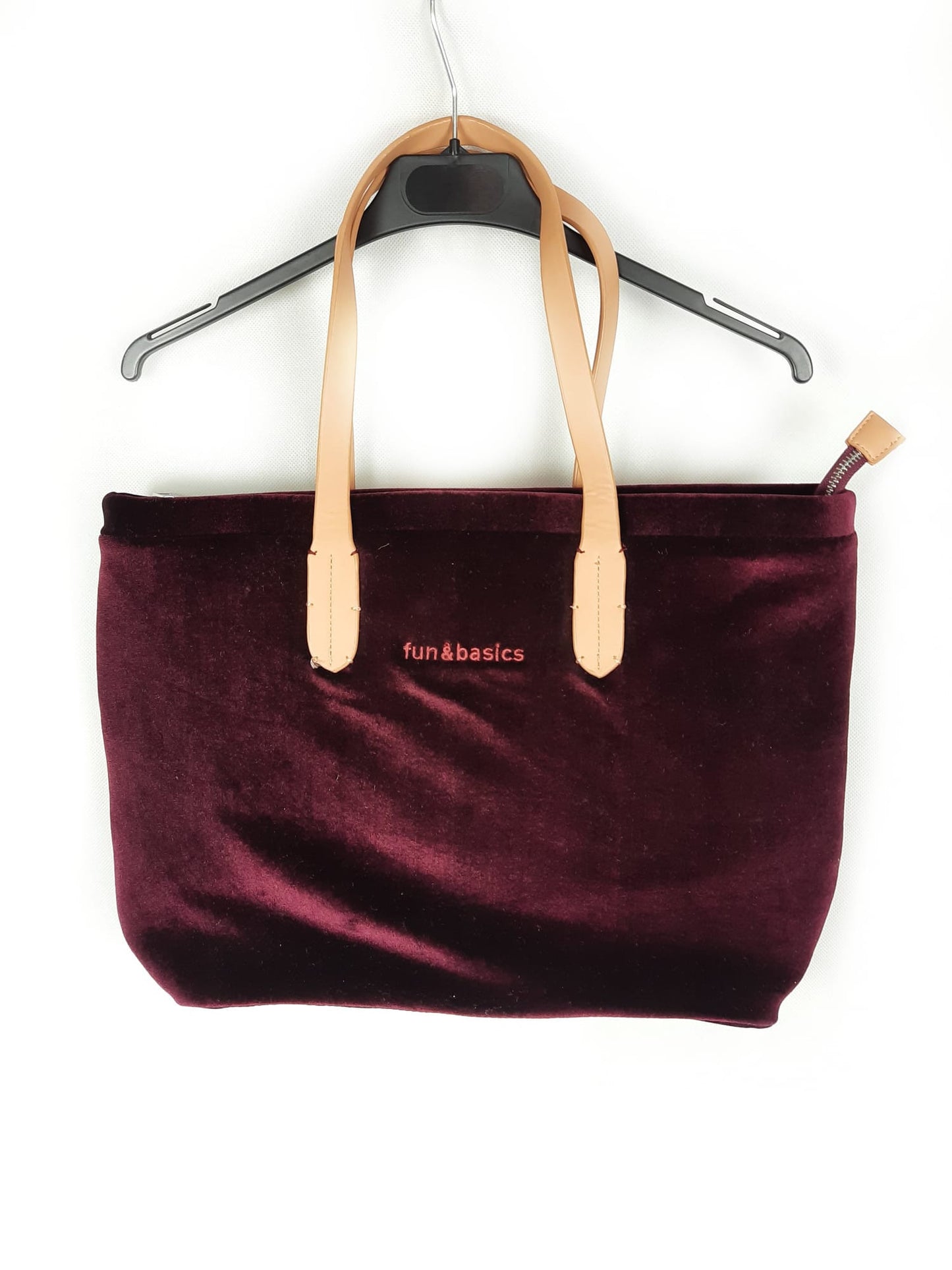 FUN&BASICS. Bolso terciopelo