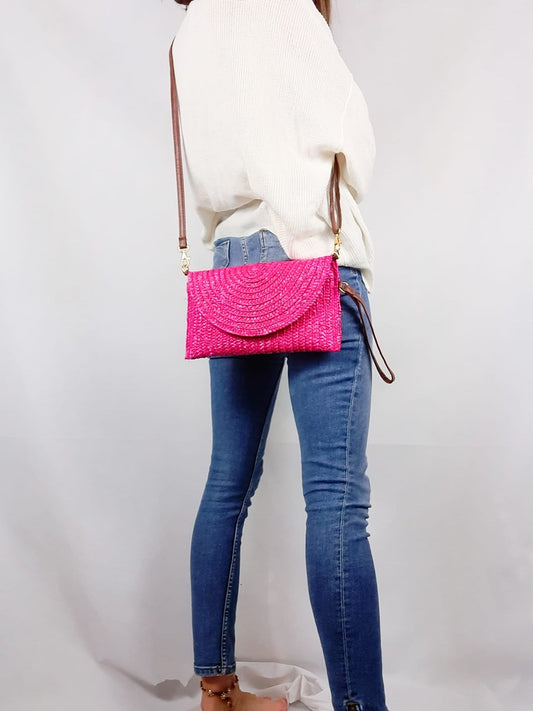 OTRAS.Bolso fuscia cartera