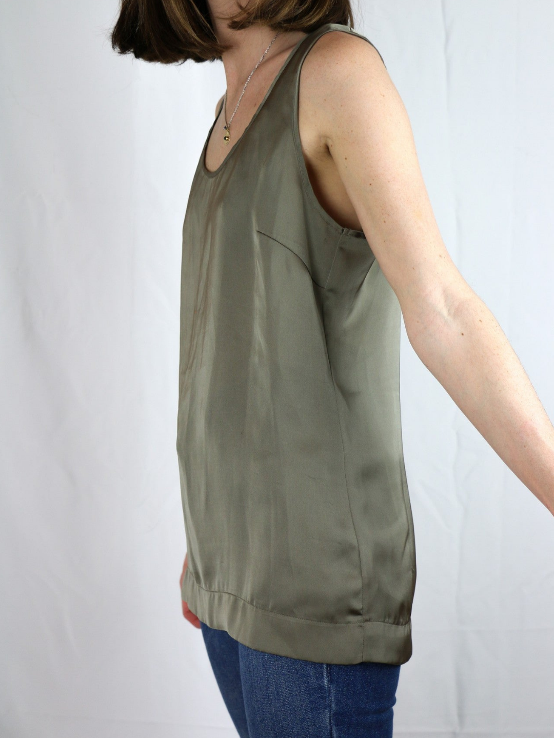 EASY WEAR. Blusa verde militar T.38