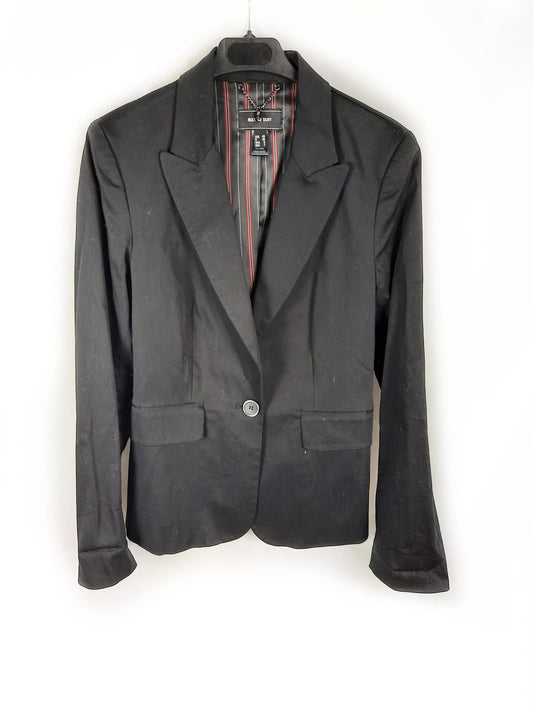 MANGO.Blazer negra T.40