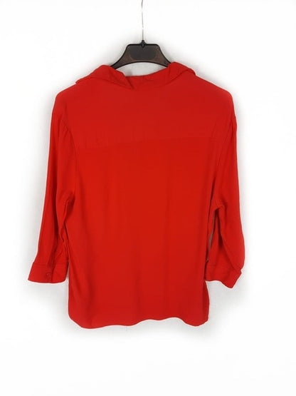 BERSHKA. Blusa roja T.xs