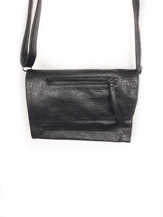 MISAKO.Bolso negro polipiel asa ajustable