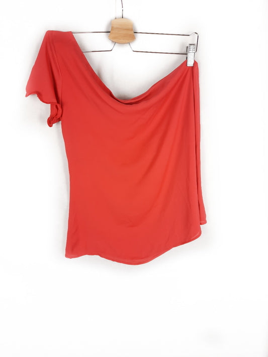 OTRAS. Blusa coral manga asimetrica T.m/l