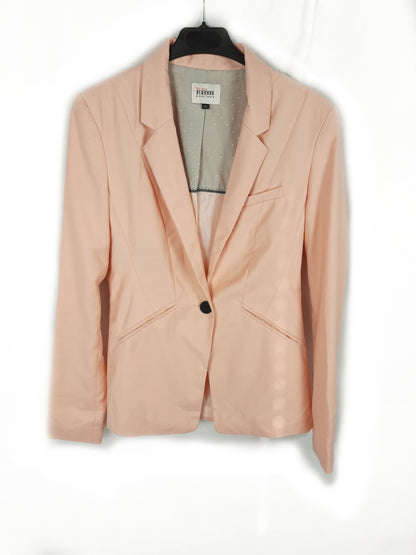 BERSHKA. Blazer rosa boton negro T.m