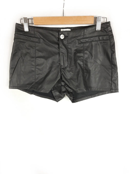 PULL&BEAR.Shorts polipiel T.38