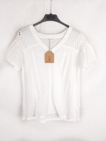 MADE WITH LOVE.Blusa blanca T.M/L