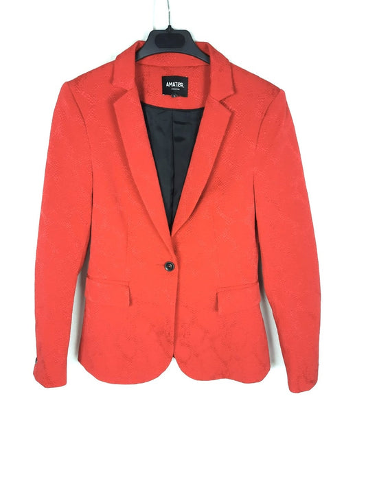 AMATOR. Blazer roja textura T.s