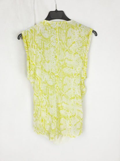 PINKO. Top amarillo pedreria T.36