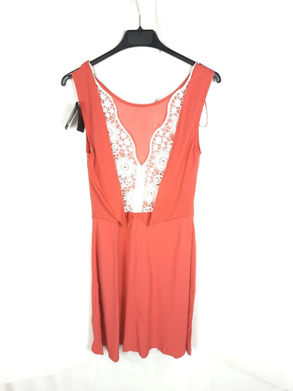 MASSIMO DUTTI.Vestido coral encaje T.xs