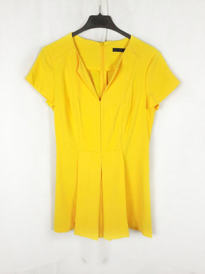 ZARA. Mono amarillo corto T.s