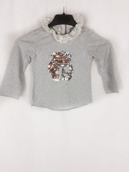 NANOS. Camiseta gris cuello encaje T.4 años