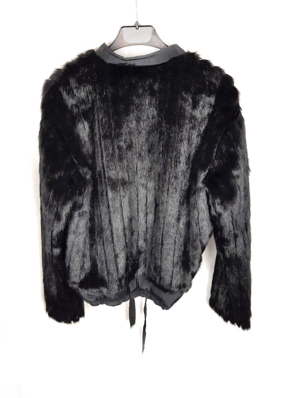 ZARA. Abrigo/bomber pelo negro T.s/m