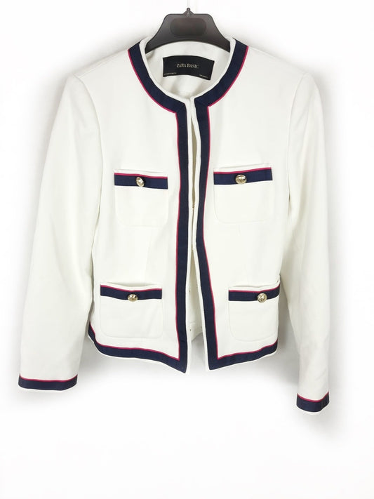 ZARA. Chaqueta blanca rayas azul y rosa T.xs