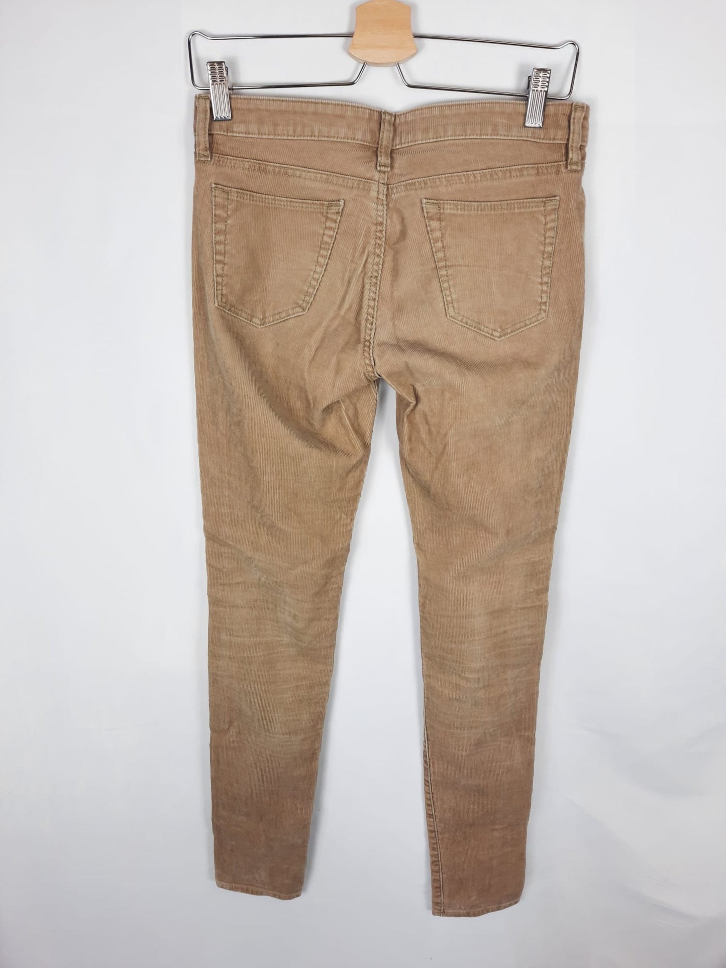 UNIQLO. pantalones micropana beige T.38