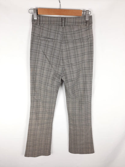 STRADIVARIUS. pantalón gris cuadros T.34