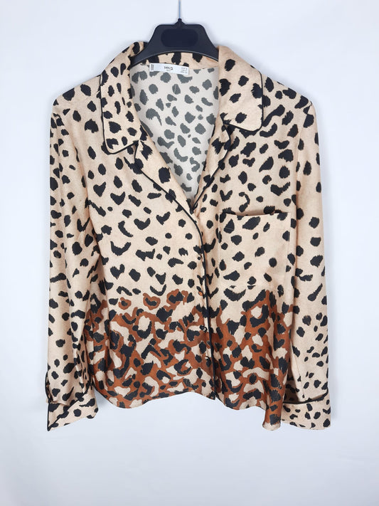 MANGO. Camisa estampado leopardo T. s