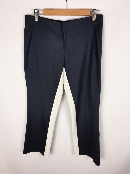 SFERA. Pantalón de vestir azul marino raya blanca interna T.m